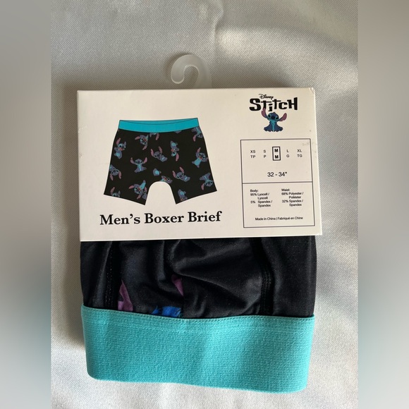 Bioworld Men's Lilo & Stitch Boxer Briefs - Picture 2 of 3